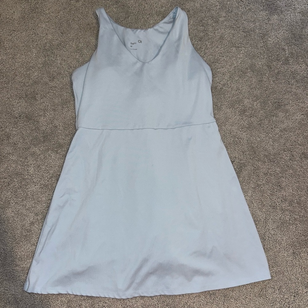 GapFit Light Blue Active Dress with Built-In Shorts – Women’s M